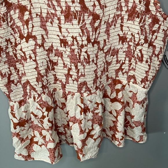 NWT Old Navy Sleeveless Smocked Bodice Floral Print Top Ginger - Picture 7 of 12